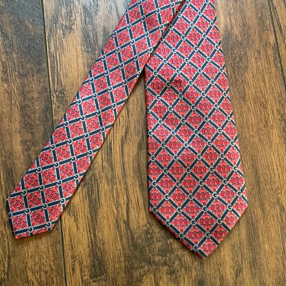 Gucci Silk Tie Authentic - Picture 2 of 5
